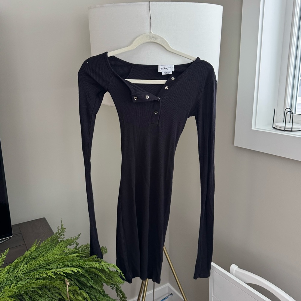 REPAIRABLE HOLE IN SHOULDER The Line by K Dress